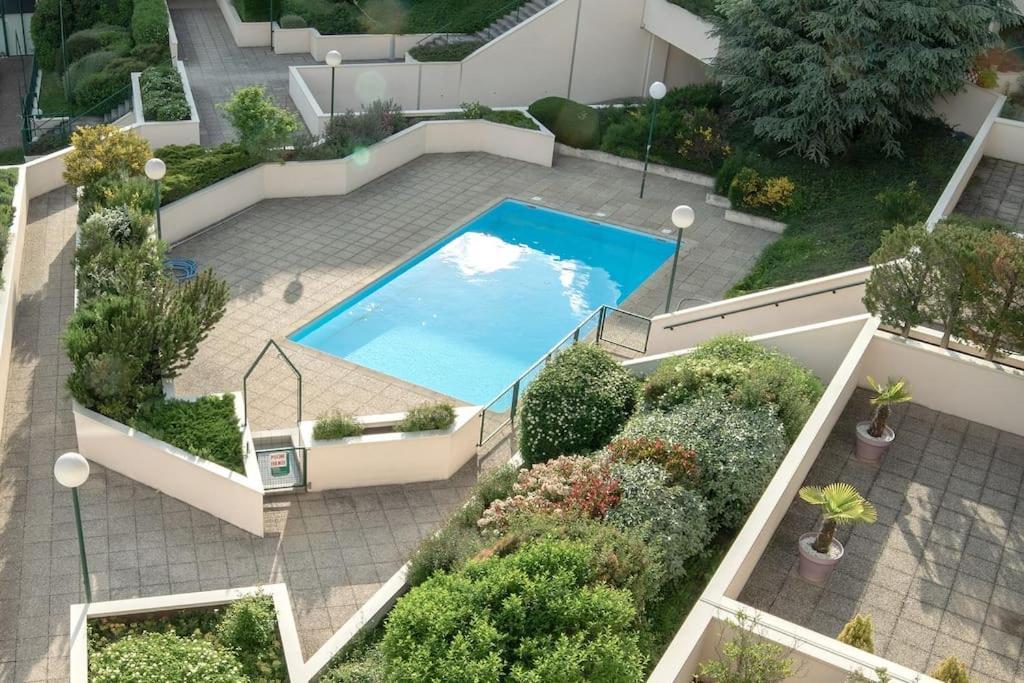 & Nature, Belle Vue Avec Piscine Chamalieres